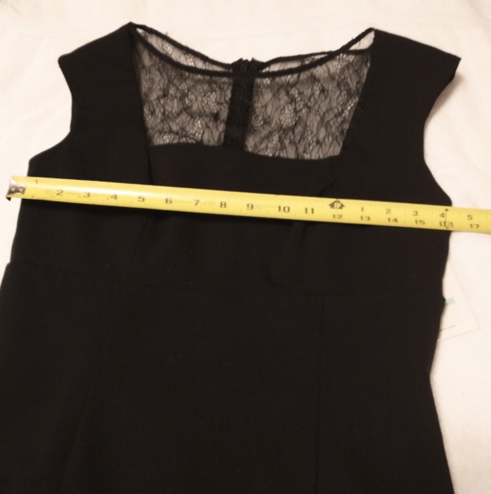 Calvin Klein Black Cocktail Dress Size 8 Lace Yoke Sheath Knee Length NWT - Picture 9 of 11